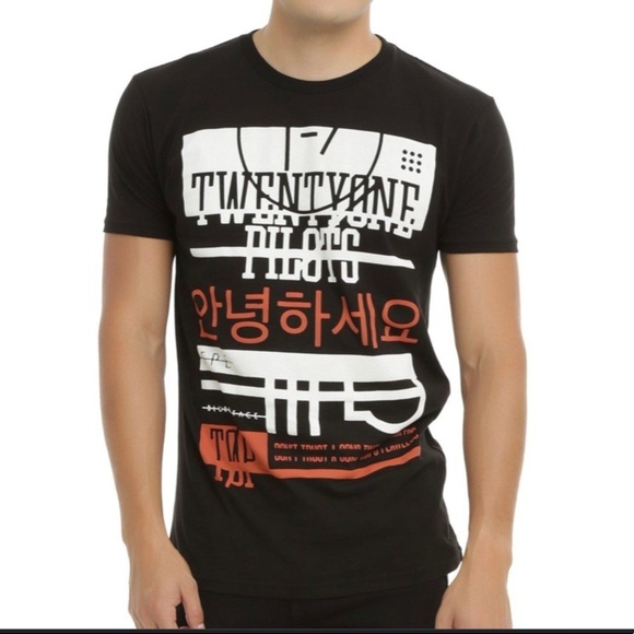 Hot Topic Other - Hot Topic Twenty One Pilots Band Tee